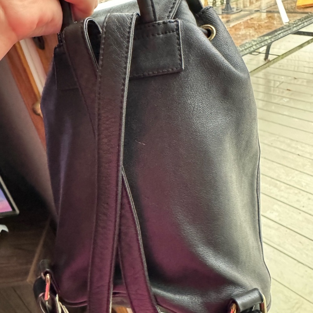 Ralph Lauren Black Leather Drawstring Backpack - Picture 6 of 14